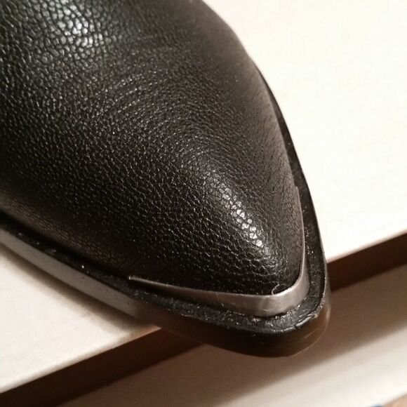 m_6508ad71a0e6c6bde4123e6d.jpg NWT Calvin Klein booties NARICE STRETCH PEBBLE